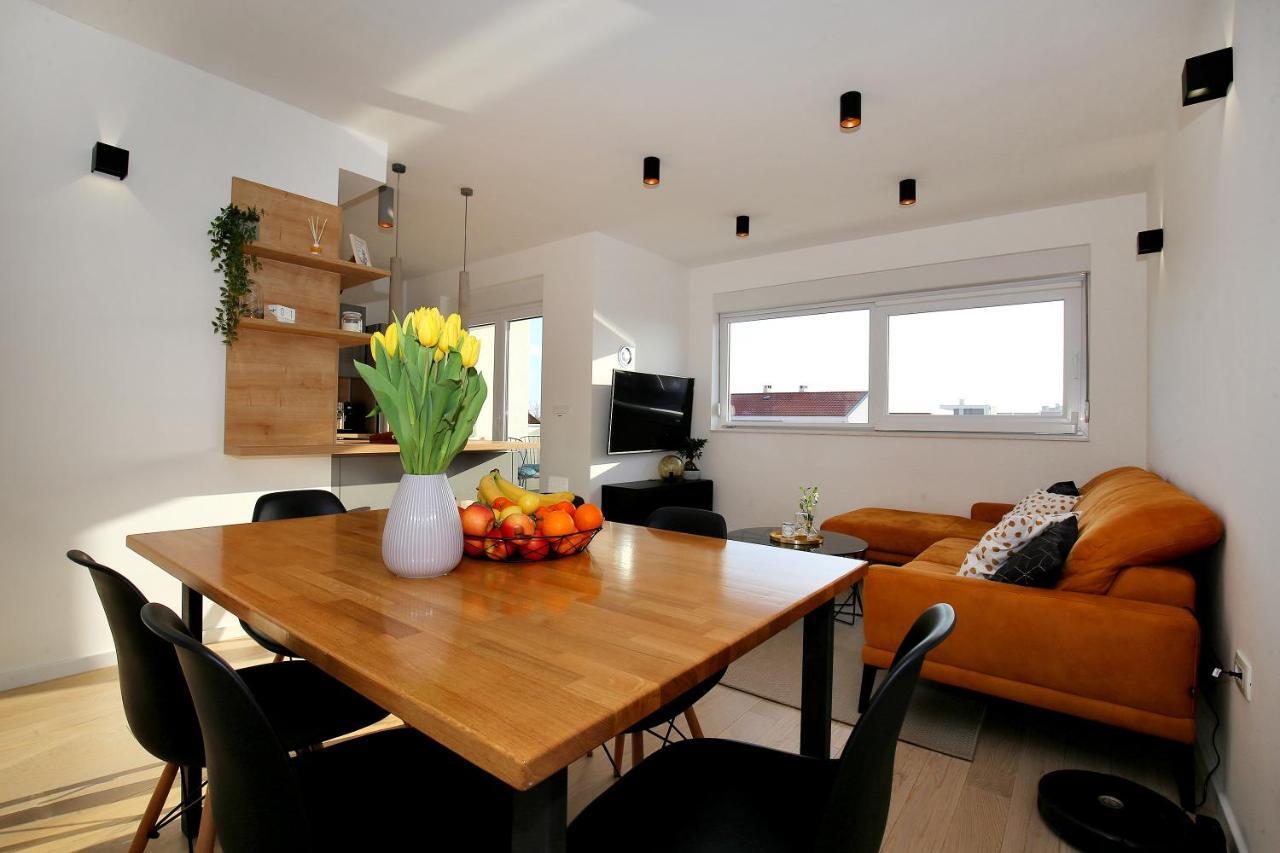 Esso Roof Terrace Apartment Задар Екстериор снимка