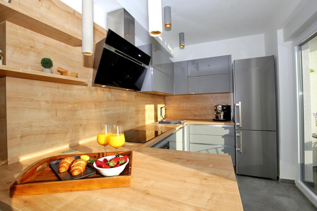 Esso Roof Terrace Apartment Задар Екстериор снимка