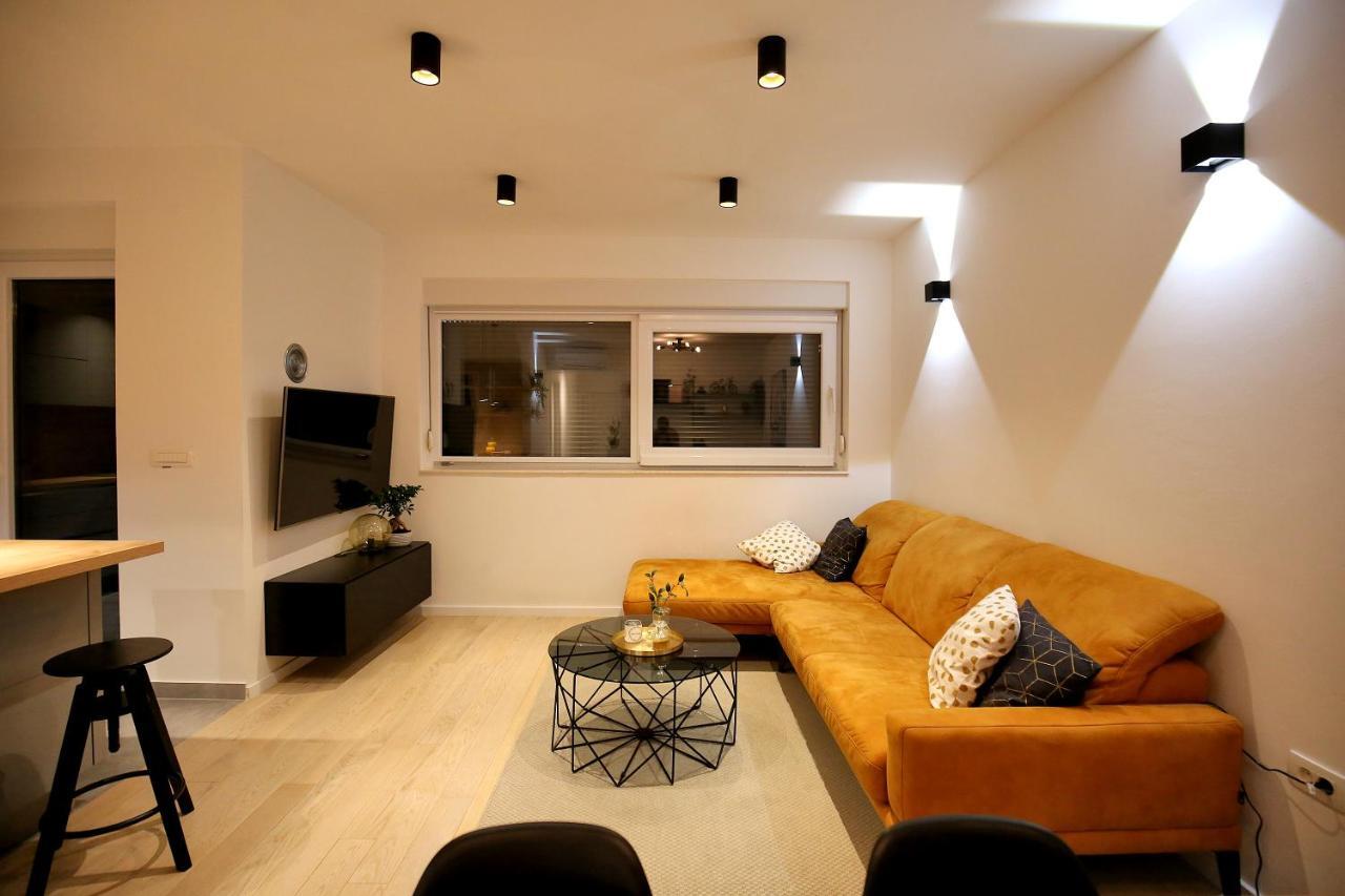 Esso Roof Terrace Apartment Задар Екстериор снимка