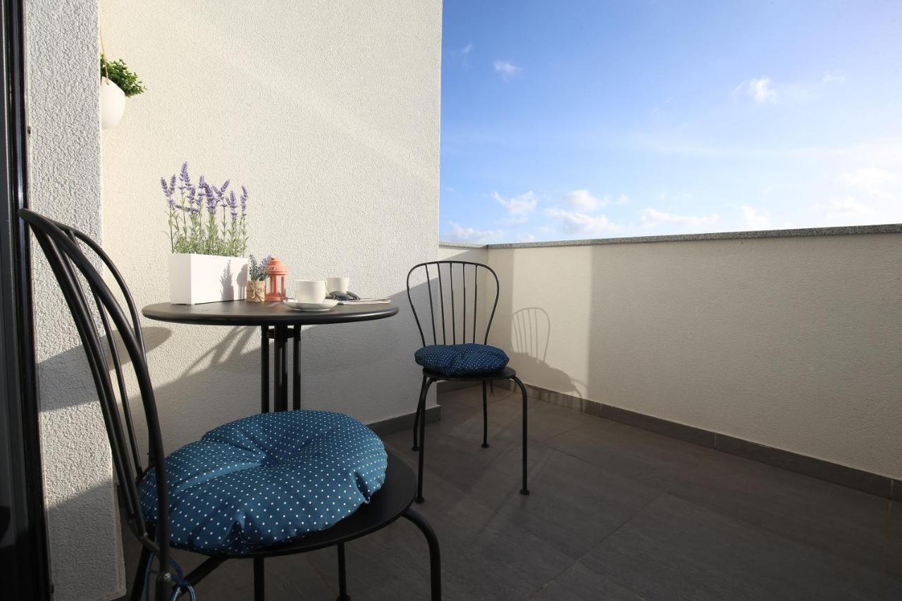Esso Roof Terrace Apartment Задар Екстериор снимка